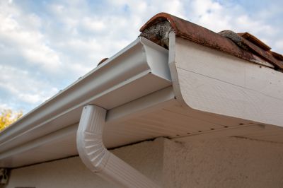 Seamless Gutters Installation in Everett, WA